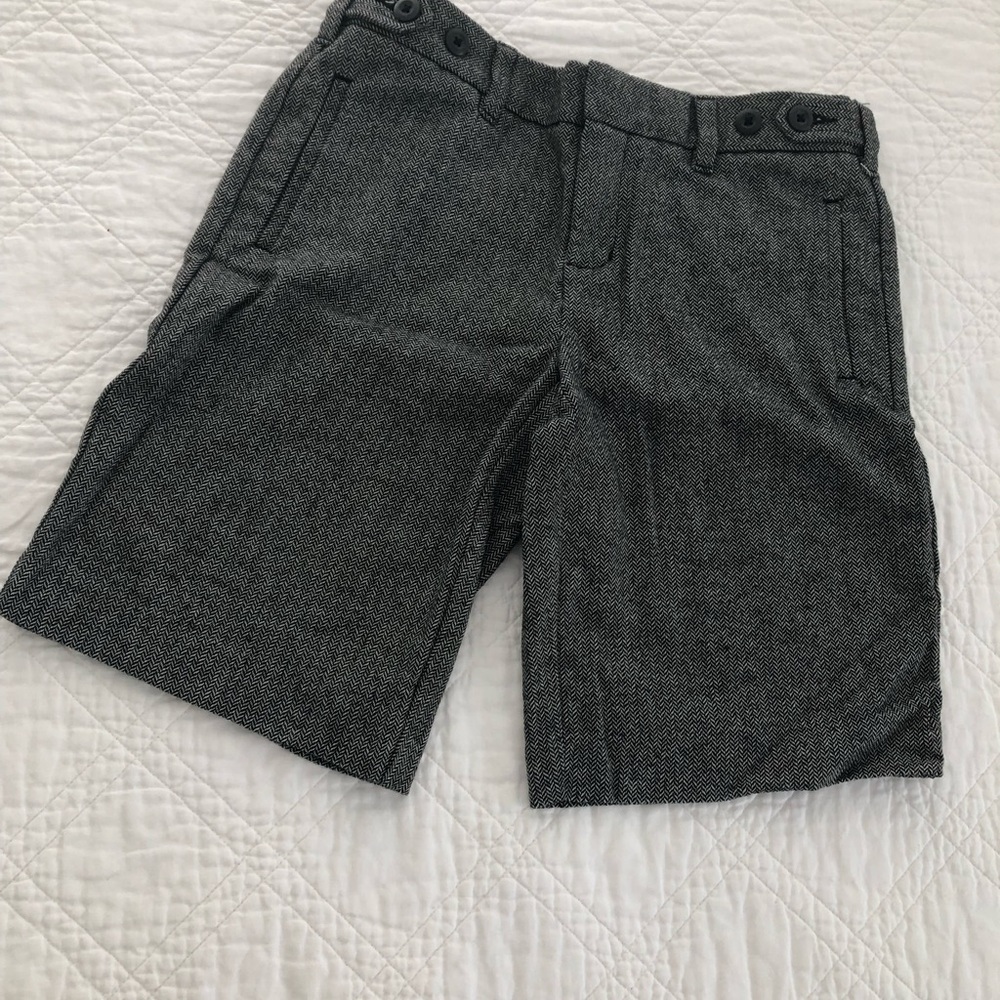 NWOT Gap Women’s Black & White Herringbone Bermuda Shorts (Wool & Poly)
